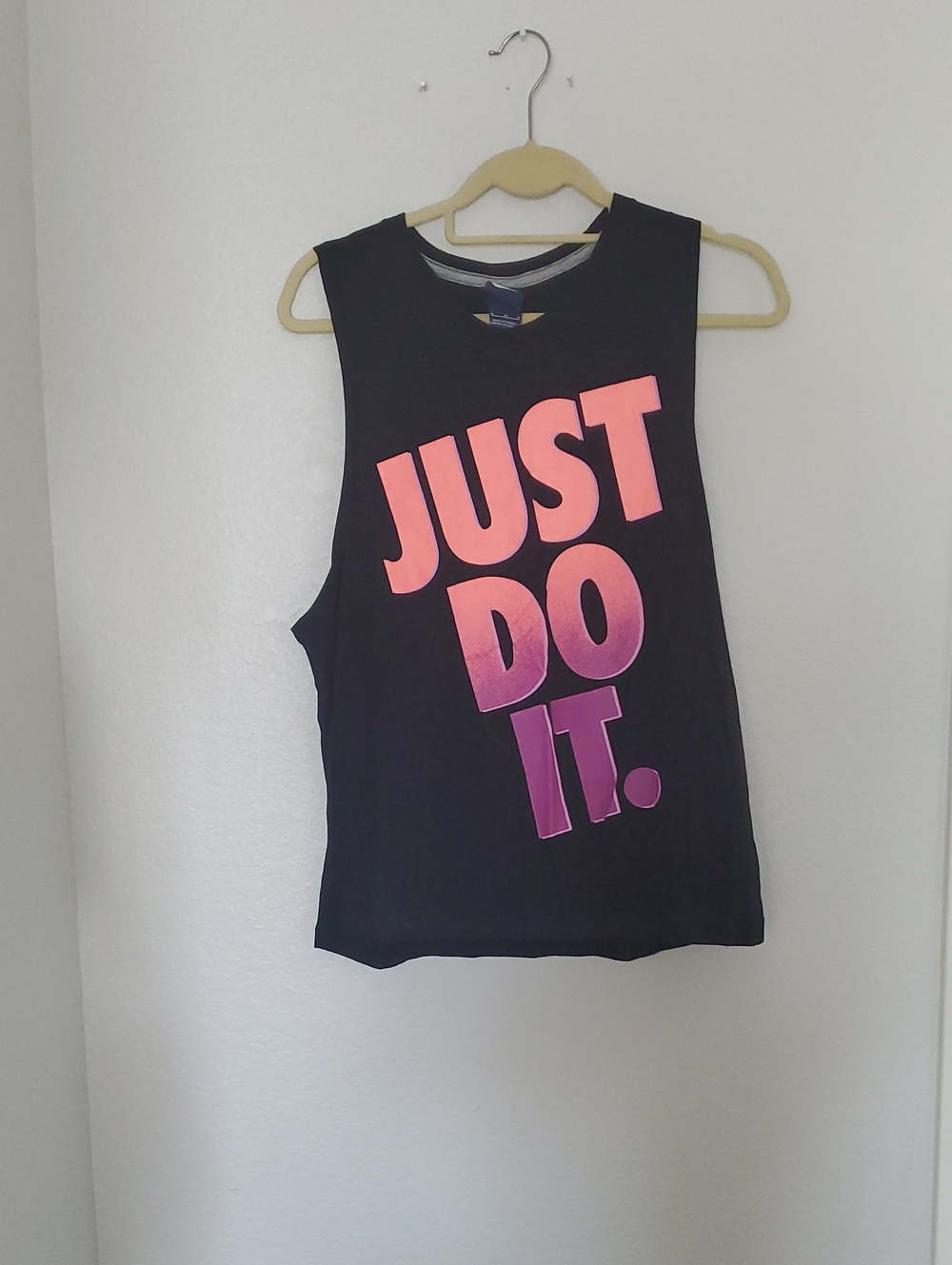 Nike Black Muscle Tank with Pink-to-Purple Gradient JUST DO IT